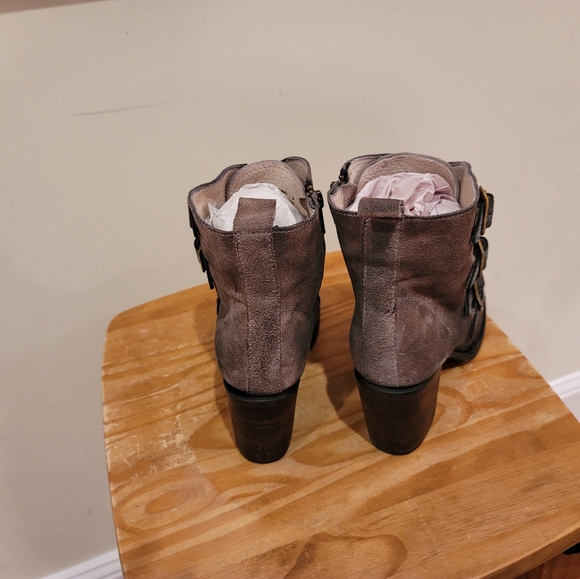 FREEBIRD Boots - Picture 6 of 7